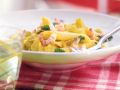 Penne mit Schmorgurken-Ragout und Garnelen Rezept