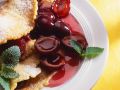 Pfannkuchen mit Zwetschgenkompott Rezept