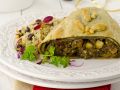 Pikanter Strudel mit Aubergine, Kichererbsen und Kapern Rezept