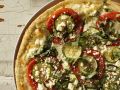 Pizza mit Zucchini und Feta Rezept