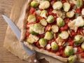 Pizza mit Rosenkohl Rezept