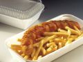 Pommes frites mit Bratwurst Rezept