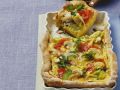 Quiche aus Kartoffelteig mit Champignons, Porree und Cherrytomaten Rezept