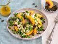Reis-Bohnen-Salat mit Nektarine und Kürbiskernen Rezept