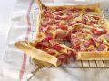 Rhabarber-Blechkuchen Rezept