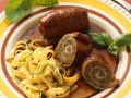 Rinder-Hackfleisch-Roulade mit Pasta Rezept