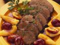 Rinderbraten mit Birnen-Zwetschgen-Soße Rezept