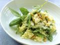 Risotto mit Zuckerschoten und Pinienkernen Rezept