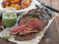 Roastbeef mit grüner Sauce und Gemüse Rezept