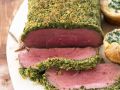 Roastbeef mit Kräuterkruste und Bohnengemüse Rezept