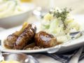 Rostbratwürste mit Zwiebeln und Kartoffelbrei Rezept