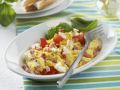 Rührei mit Schinken, Tomaten und Schafskäse Rezept