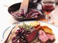 Rumpsteak mit Rotweinzwiebeln Rezept