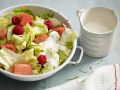 Salat mit Obst und Joghurtdressing Rezept