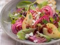 Salat mit Roter Bete, Ziegenkäse und Birne Rezept