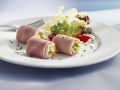Schinkenrollen mit Frischkäse und Gemüse Rezept