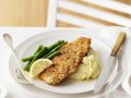 Schnitzel vom Hähnchen mit Kartoffelbrei und grünen Bohnen Rezept