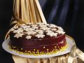 Schokoladentorte mit Marzipansternen Rezept