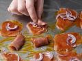 Schweinefilet-Röllchen Zubereitung Schritt 5 Schweinefilet-Röllchen Zubereitung Schritt 5