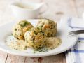 Semmelknödel mit Sahne-Specksauce Rezept