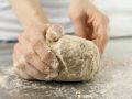Sesam-Quark-Brötchen Zubereitung Schritt 4 Sesam-Quark-Brötchen Zubereitung Schritt 4