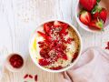 Skyr mit Erdbeeren und Haferflocken Rezept