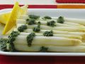 Spargel mit Bärlauchpesto Rezept