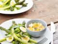 Spargelsalat mit Erbsen und Ei Rezept