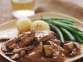 Steaks in Champignon-Rahmsauce Rezept