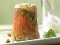 Sülze von jungem Gemüse Rezept