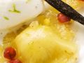 Süße Ravioli mit Ananas dazu Vanilleeis Rezept
