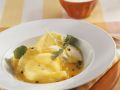 Süße Ravioli mit Ananas und Maracujasoße Rezept