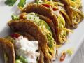 Tacos gefüllt mit Gemüse und Joghurtsoße Rezept
