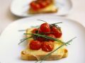 Toast mit Käse und Tomaten Rezept