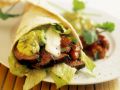 Tortilla mit Rindfleischstreifen und Guacamole Rezept