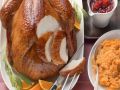 Truthahnbraten mit Preiselbeersoße und Süßkartoffelpüree Rezept