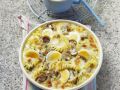 Überbackene Nudelpfanne mit Pilzen, Eiern und Käse Rezept