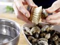 Venusmuscheltopf Zubereitung Schritt 1 Venusmuscheltopf Zubereitung Schritt 1