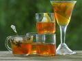 Verschiedene Tees mit Alkohol Rezept