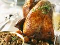 Weihnachtlicher Putenbraten mit Maroni Rezept