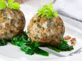 Wildkräuterknödel mit Giersch Rezept