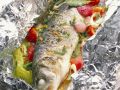 Wolfsbarsch mit Gemüse aus der Folie Rezept