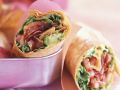 Wraps mit Speck, Tomate und Salat Rezept