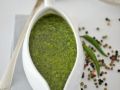Würzige grüne Soße aus Rucola, Koriander und Petersilie Rezept