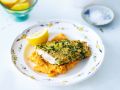 Zander mit Kräuterkruste auf Süßkartoffelpüree Rezept
