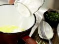 Ziegenkäse-Soufflés Zubereitung Schritt 2 Ziegenkäse-Soufflés Zubereitung Schritt 2