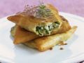 Zucchini-Feta-Taschen aus Brickteig Rezept