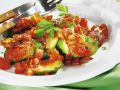 Zucchini mit Tomatensauce Rezept
