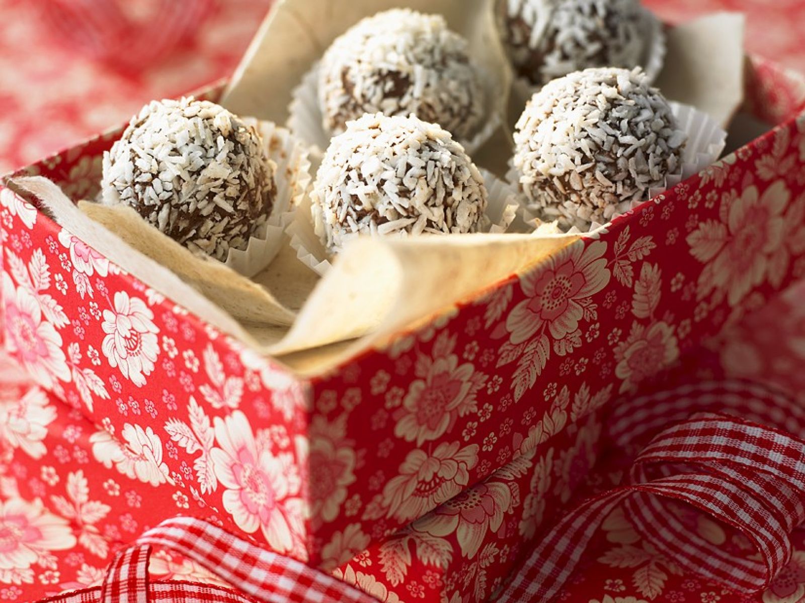 Kokos Rumkugeln Rezept Eat Smarter 