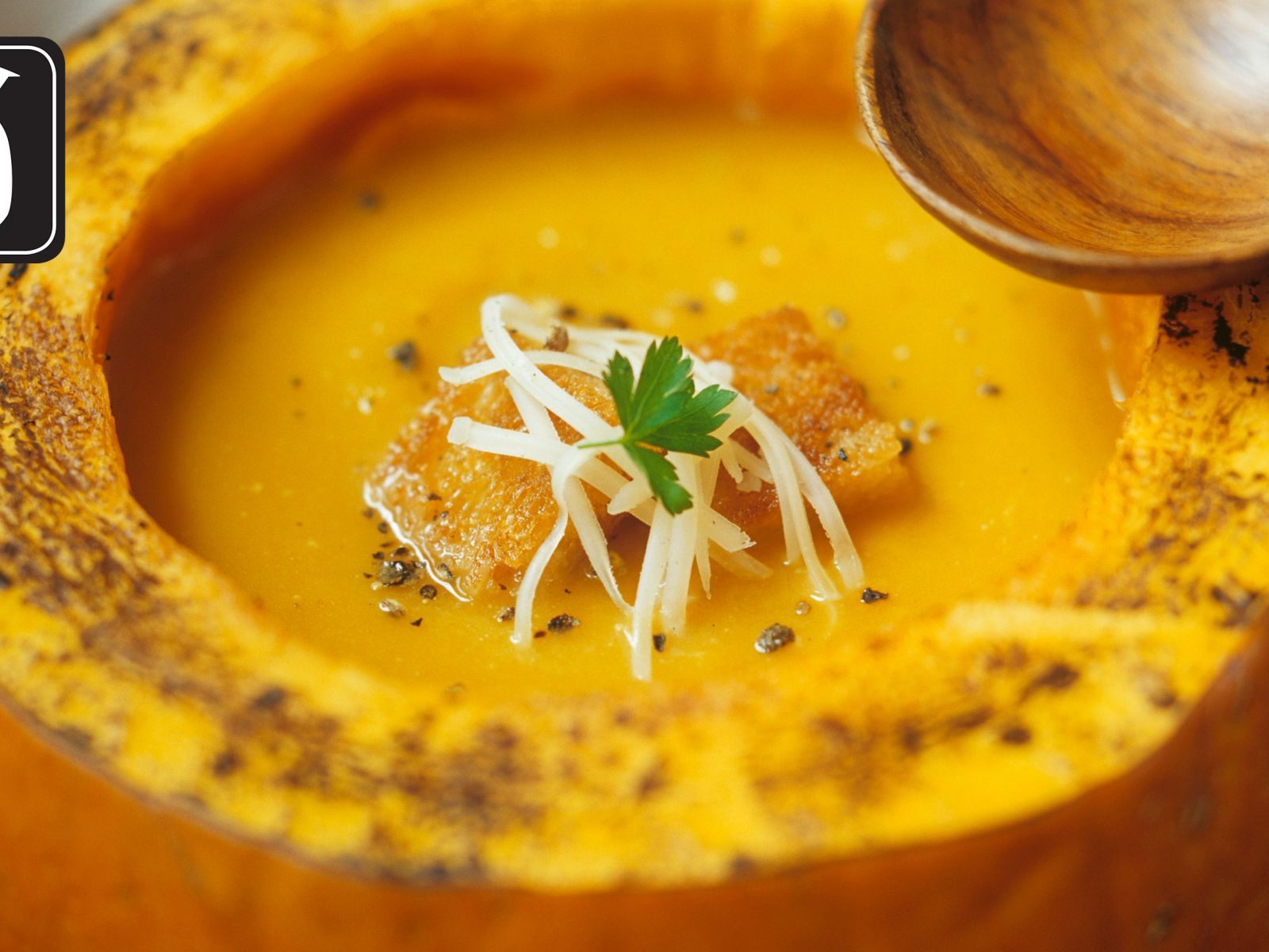 Kurbissuppe Im Kurbis Fur Den Thermomix Rezept Eat Smarter